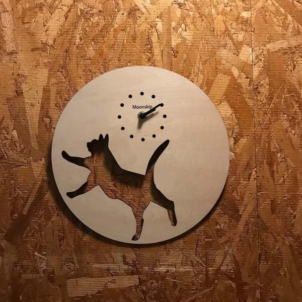 壁掛け時計　(猫と三日月)    C1-002 Mooncat 2　28cm×28cm