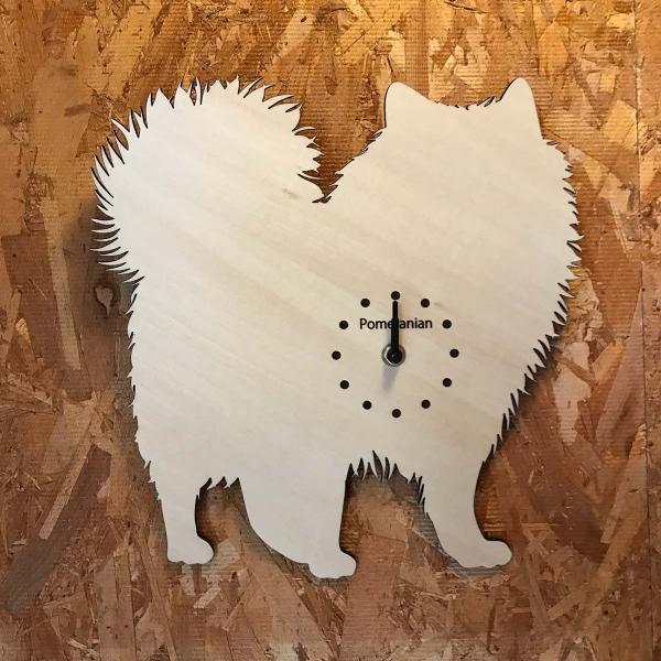 壁掛け時計　D6-002 ポメラニアン 29cm×30cm
