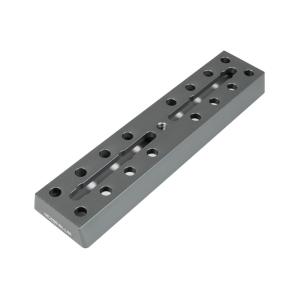 AU002-VIXEN規格 220自在アリガタ 20mmピッチ穴開タイプ クリック