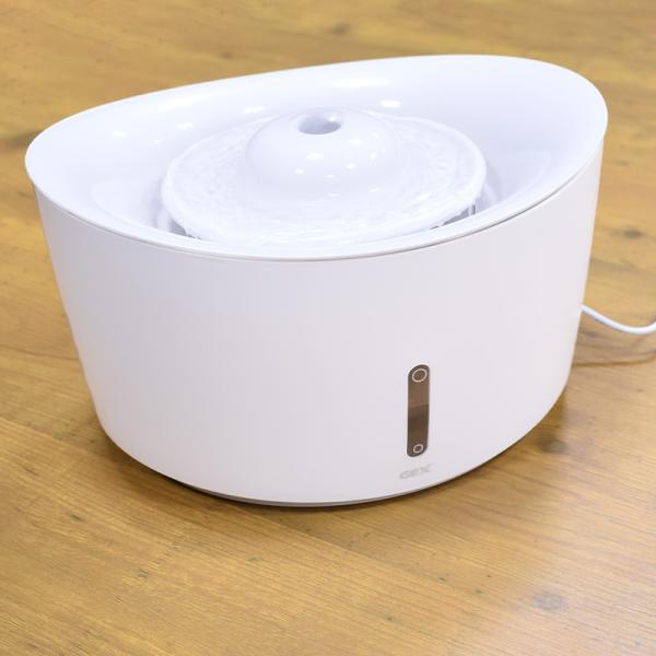 GEX　ピュアクリスタル　ウェル　2.5L　猫用　ホワイト　自動給水器　獣医師推奨　USB電源　フィ...