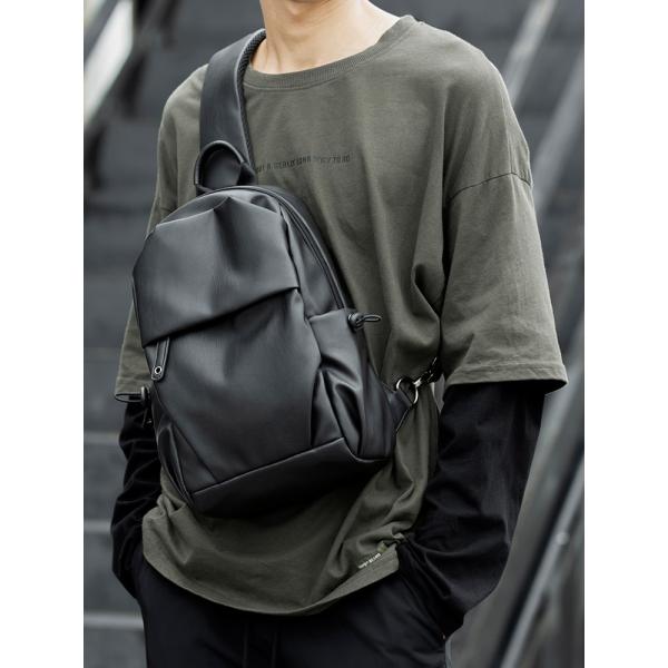 ボディバッグ レザー メンズ 斜めがけ 縦型 ワンショルダーバッグ クッション付き ウエストバッグ ...