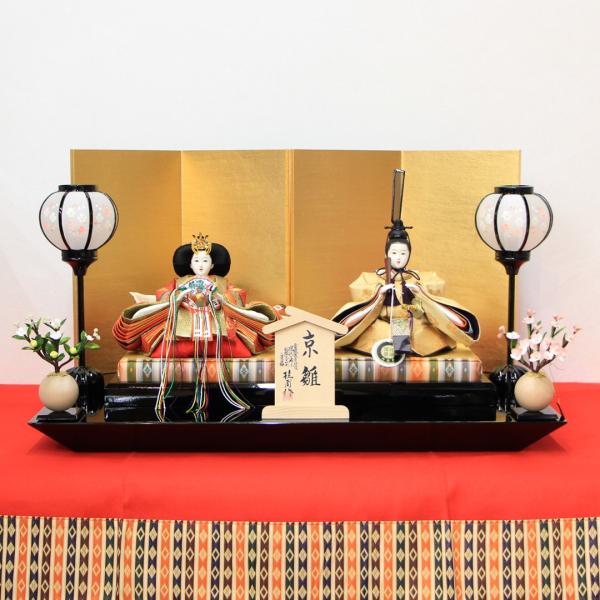 安藤桂甫作 京雛 上雪印十二番 六番柄No.2 金襴黄櫨染 金箔屏風黒塗り台