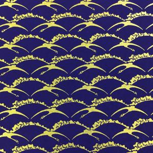 金色が華やかな加賀友禅 鶴と小花 波形 青 金 大判 約63ｘ93cm