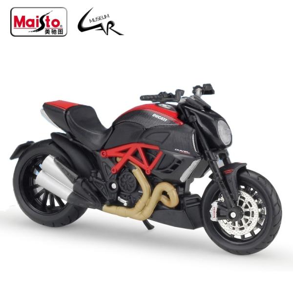 Maisto 1:18 DucatiDiavel　カーボン　メタルダイキャストスケール　モデルモータ...