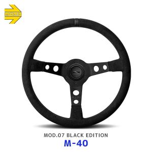 MOMO（モモ） ステアリング ULTRA RED ウルトラレッド スポーク レッド