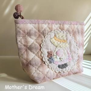 スーちゃんのタペストリー 楽天市場】スーちゃんのタペストリー完成品 パッチワークタペストリー