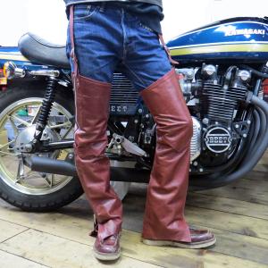 HEAVY レザーハングチャップス　プレーン ガーターチャップス　モトブルーズ HUNG CHAPS ［HCG-01］｜motobluez-store