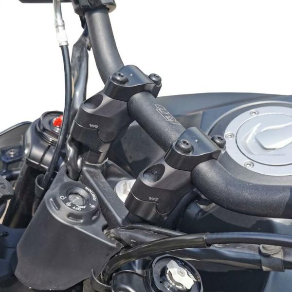 KTM 390 アドベンチャー ハンドルバーライザー 30mmUP 18mmOffset ブラック ...