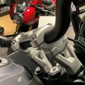 BMW S1000XR / M1000XR (20-26) スリップオンマフラー カーボン