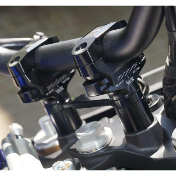 MT-09 24〜 MT-09 21- アジャスタブルハンドルバーライザーブラック VOIGT MO...
