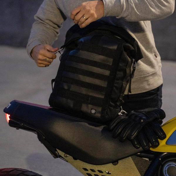 Viking Bags ボナファイド ミディアム モーターサイクル Cafe Racer テールバッ...