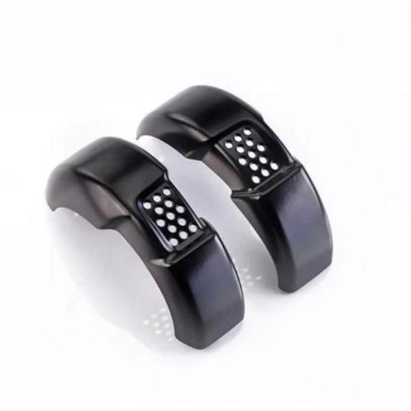 トライアンフ純正 ボバー/スラクストン1200R/RS インテークカバー