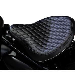 BOBBER ボバー バーチカルリブ コブラシート トライアンフ MOTONE
