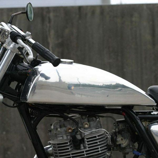 ヤマハ SR400 アルミナロータンク  バフ仕上げ  BIGCEDAR