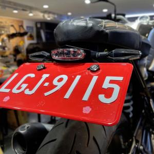 アルミフロントフェンダー アルミ XSR900 2022- EUヤマハ純正