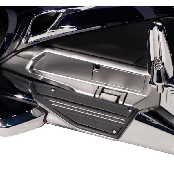 ゴールドウイング GL1800 パッセンジャーフロアボード ゴールドストライク CIRO