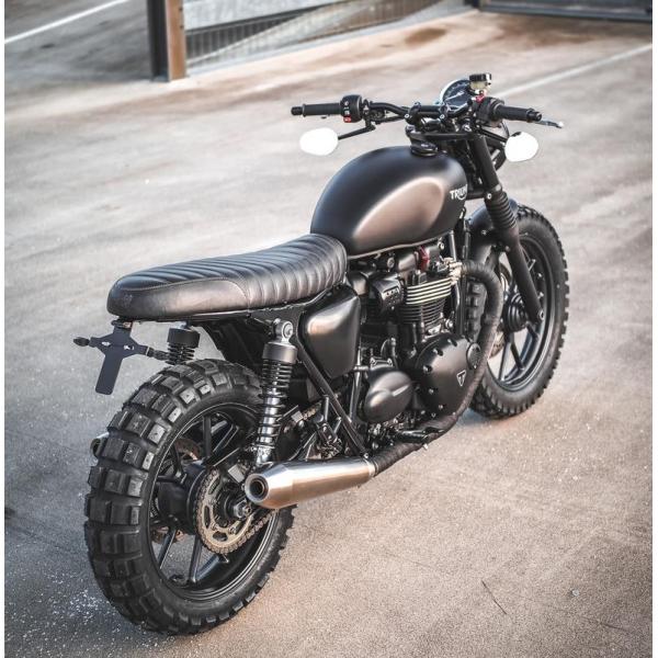 トライアンフ ボンネビル クールシート リブ本革ブラック RAISCH