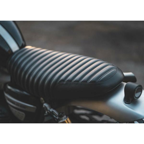 トライアンフ スクランブラー1200 ランブラーシート ブラック RAISCH