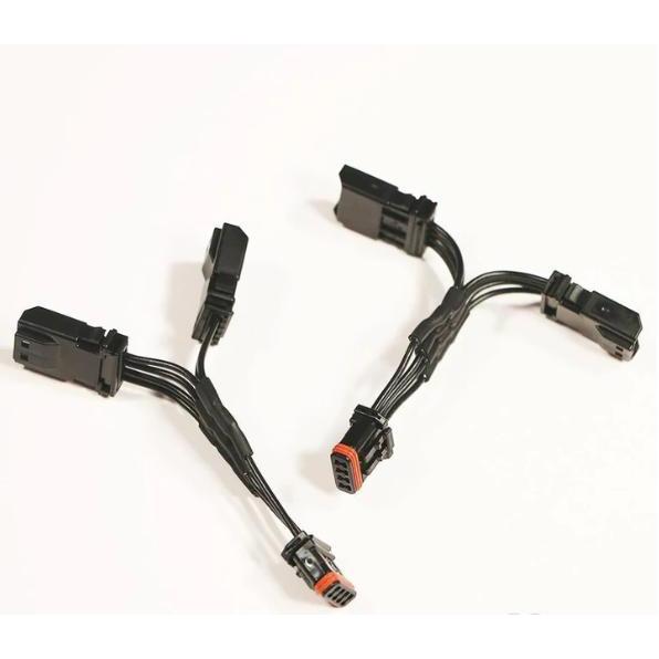 ゴールドウイング GL1800 18- プラグアンドプレイ Y型分岐プラグコード ゴールドストライク...