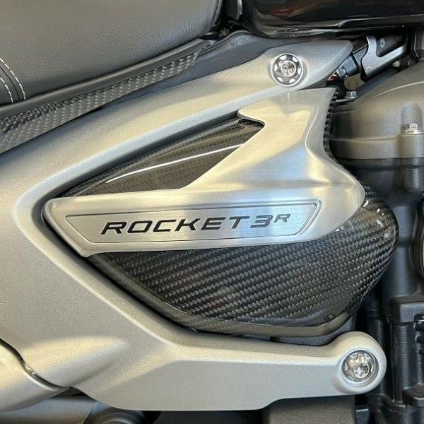 トライアンフ ロケット3R/ロケット3GT サイドパネル ドライカーボン SPEEDRA