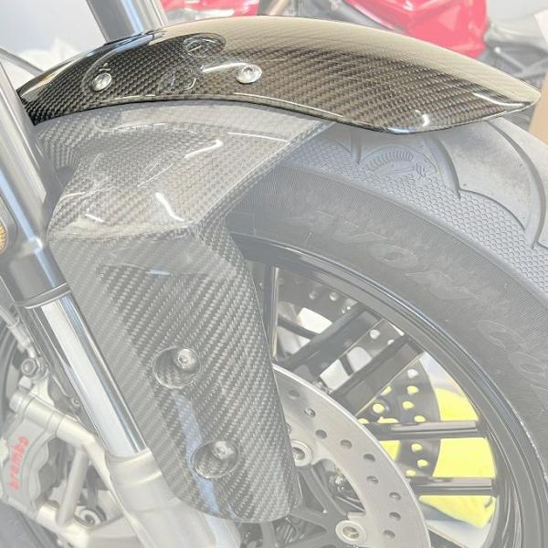 トライアンフ ロケット3R/ロケット3GT フロントフェンダー ドライカーボン SPEEDRA