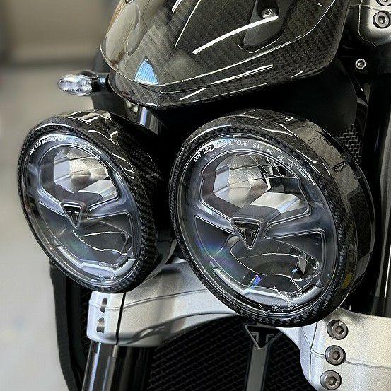 トライアンフ ロケット3R/ロケット3GT ヘッドライトカバー ドライカーボン SPEEDRA