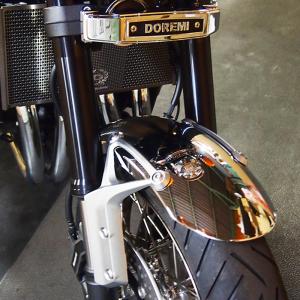 MAD MAX（マッド マックス） カワサキ KAWASAKI Z900RSカフェ フロント