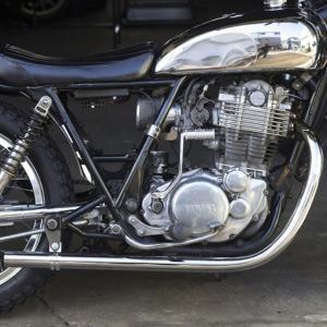 SR400/500ステンレス製フルエキ Amazon | ヨシムラ フルエキゾースト SR500(85-00)/SR400(85-02