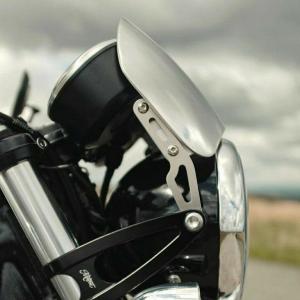 スクランブラーXC/XE 1200 フロントアルミスクリーン シルバー スクランブラーXC/XE 1200 フロントアルミスクリーン シルバー