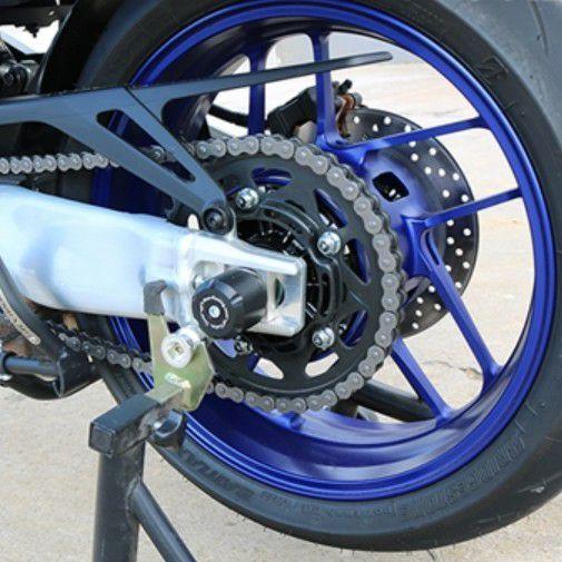 XSR900/MT-09/Tracer900GT リアアクスルスライダー T-Rex Racing