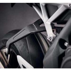 USヨシムラ AT2 スリップオン　Triumph Street Triple ヨシムラUSA AT2 スリップオン カーボン ステンレス マフラー