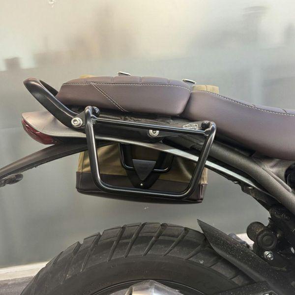 トライアンフ スクランブラー400X サドルバッグ ステー サテンブラック 左右セット La Pod...