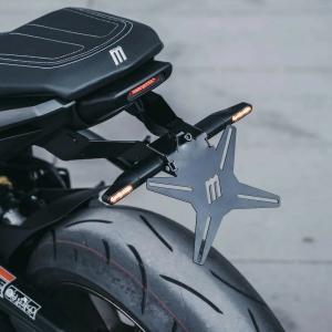 トライアンフ ボンネビルT100/T120 サイドカバーバック 本革 BAD&G