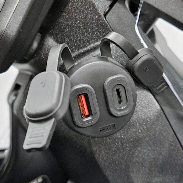 BMW CAN-BUS対応USB デュアルソケット TypeA&amp;C ワンダーリッヒ