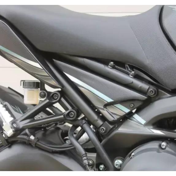 XSR900, MT-09 サイドカバー 未塗装 S2コンセプト ヤマハ