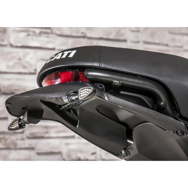 CNC Racingリアフェンダー カーボン ドカティスクランブラー ZA983Y