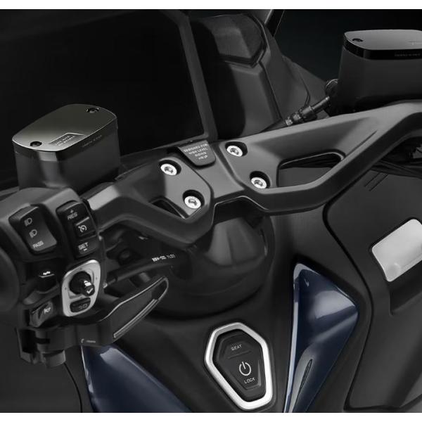 T-MAX 560 22- ハンドルアップキット 15ｍｍ リゾマ RIZOMA