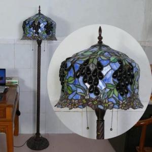上品ステンドグラスフロアライト 照明器具豪華ス...の詳細画像1
