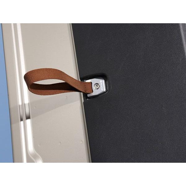 ブルーム アカンサス リアゲートストラップ 金具 黒 ストラップ 白 BLUME