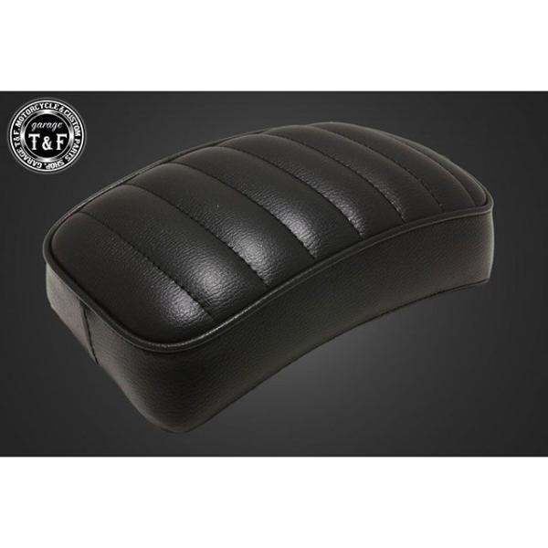 ガレージT&amp;F スタンダードピリオンシート タックロール（ブラック） T&amp;F