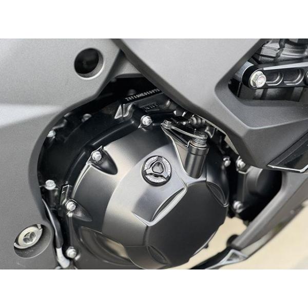 ストライカー アルミビレットオイルフィラーキャップ M20×P2.5（ブラック） STRIKER