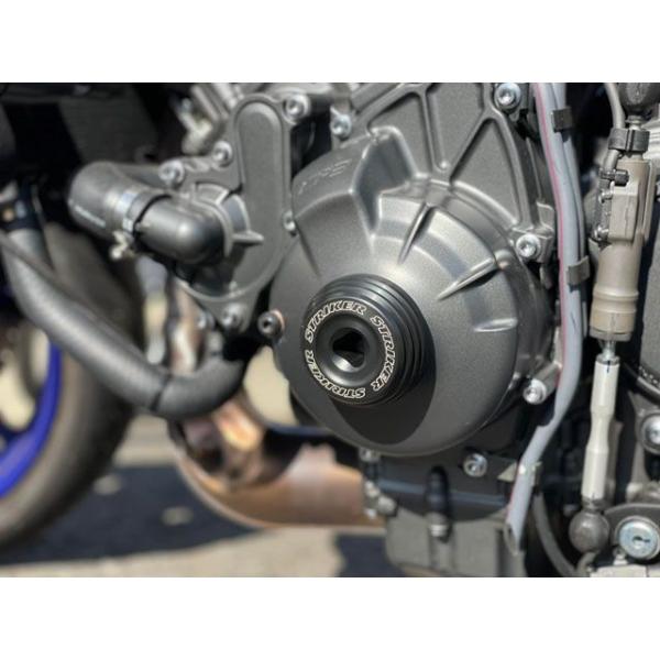 ストライカー MT-09/ABS/TRACER XSR900 ガードスライダー ロワ STRIKER