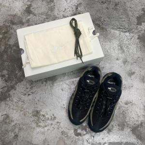 未使用品 NIKE × UNDEFEATED ...の詳細画像1