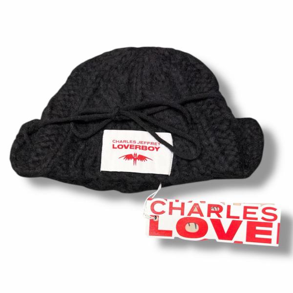 未使用 CHARLES JEFFREY LOVERBOY Chunky Aviator beanie...