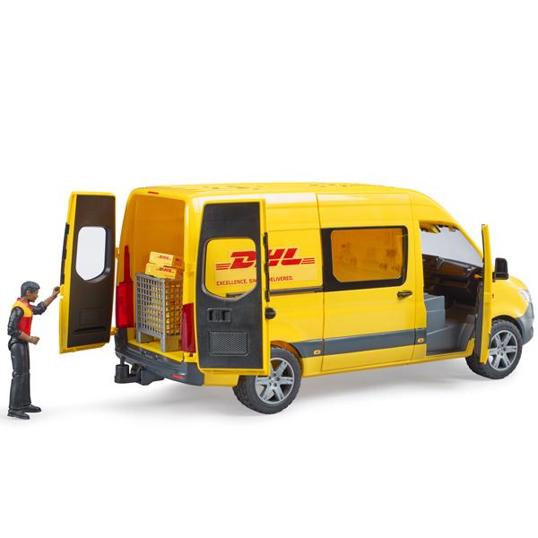 ブルーダープロ はたらくくるま メルセデスベンツDHL （フィギュア付き/3歳から）【店頭受取も可 ...