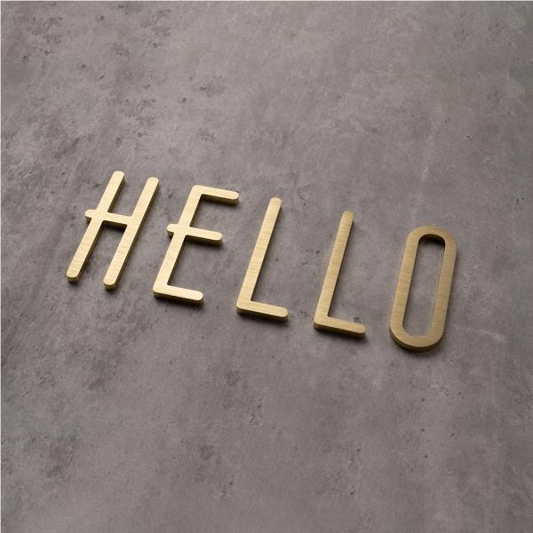 【HELLO】真鍮 ゴールド 75mm 大文字 真鍮 t5mm 真鍮でのアルファベット文字組み合わせ...