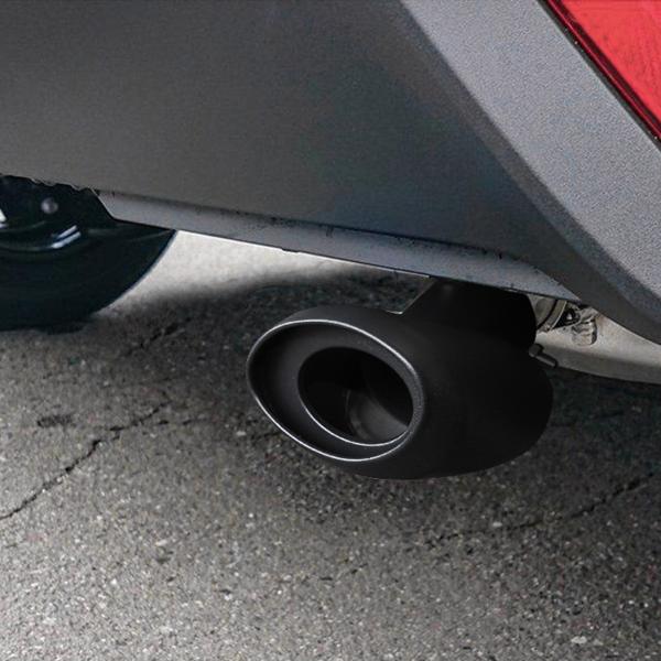 ヤリス ヤリスクロス マフラーカッター マッドブラック ステンレス製 シングル 下向き オーバル カ...