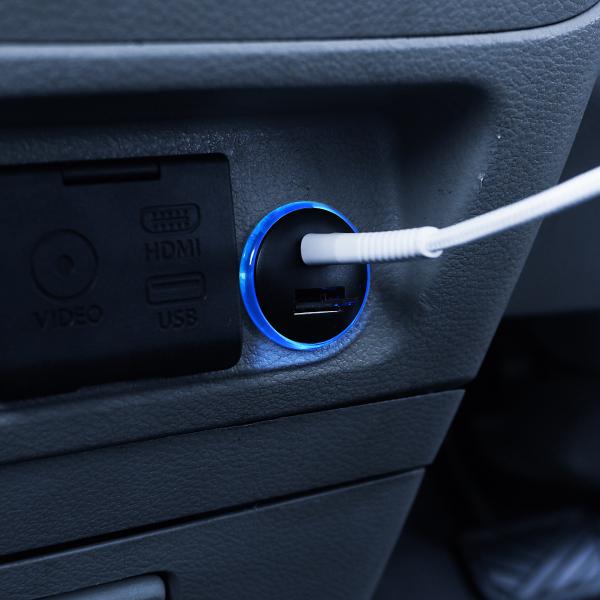 ワゴンR カスタムZ スティングレー フレア USBソケット USBポート 増設 カーチャージャー ...