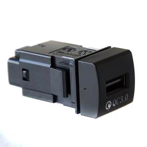 新型 アクア MXPK USBポート USBソケット 増設 カーチャージャー Type