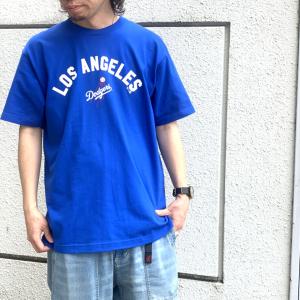 ロサンゼルス・ドジャース ワールドシリーズチャンピオン Tシャツ パレード М 2025 ワールドシリーズチャンピオン ロッカールーム パレードモデル